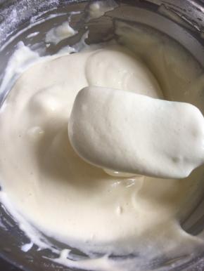 搅拌均匀的状态要有光泽无颗粒状