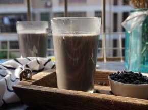 可以依据个人口味加糖