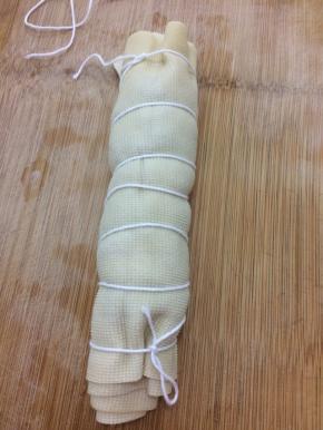 用线从一头捆绑起来