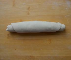 卷好，收口 朝下。静置15分钟。