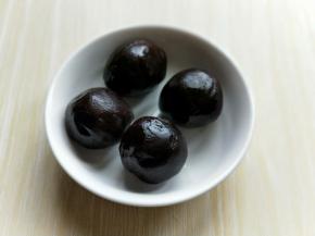 豆沙馅准备好。