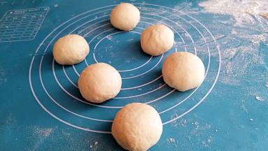 把剂子收圆型。