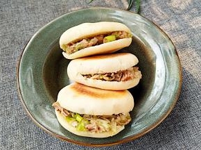 加入肉就可以了。