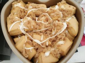 放在温暖处进行第二次发酵，发酵约两倍大小。