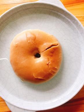 浸泡至继光饼变大一倍，充分吸收水分