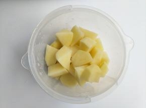 放入辅食机中