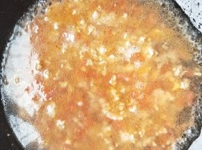 加入适量水，烧开