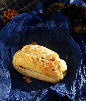 烤箱设置：上下火150度，热风模式，时间25分钟。