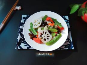 脆嫩香甜，爽口清新。