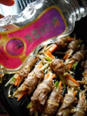 然后取出，刷上蜂蜜。