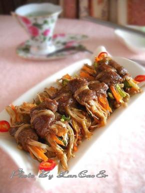 薄块烧烤档再加热2分钟即可盛碟。