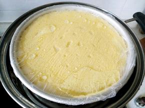 关火立即出锅，揭开保鲜膜倒扣