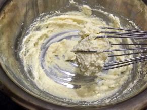 一开始很多颗粒，别着急慢慢搅拌