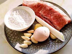 准备食材。