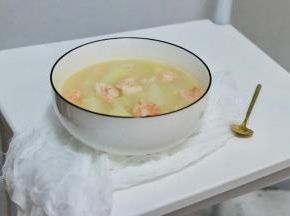 虾仁凉透会略带腥味，趁热食用最好