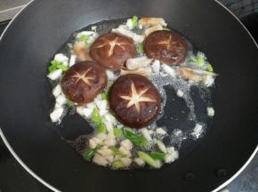 加香菇