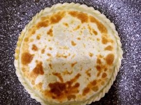 烙至焦黄时候翻面，直至两面焦黄时候盛出