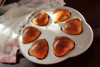 烤成金黄拿出。