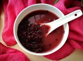 满满的花青素