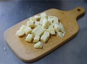 馒头切丁