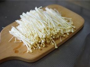 掰成一小束一小束