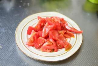 西红柿切块