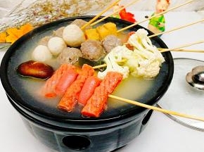 再加入花菜，可以边加边吃了