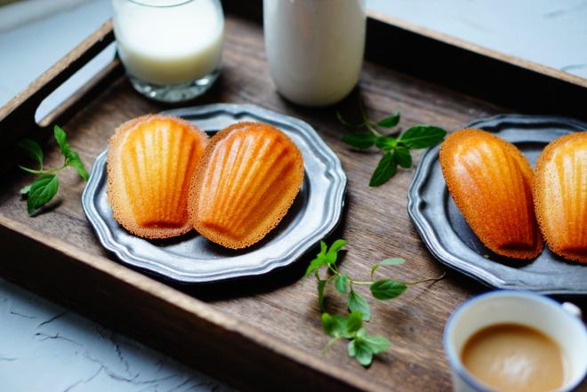 雪花焦糖玛德琳