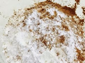 可可粉、低粉、泡打粉混合均匀