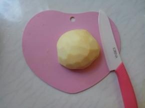 削皮。