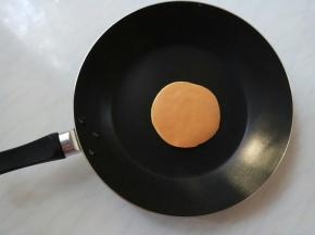 定型后再翻面。反复两三次即可。