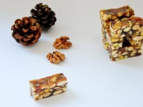 美味的坚果能量棒就做好啦