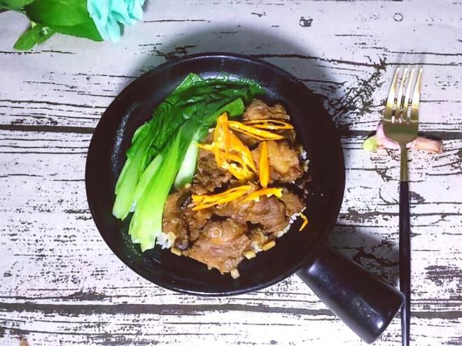 豆鼓排骨煲仔饭