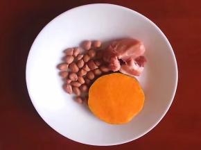 将瘦肉，南瓜，花生准备好