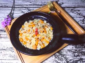 盖上锅盖焖煮十五分钟