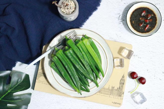 冬日里的绿—秋葵