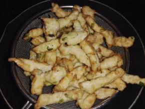 立刻捞出控油。