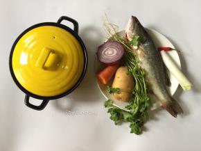 先准备所需材料
