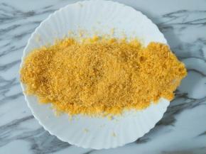 再裹上一层面包糠