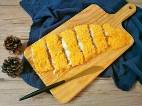 烤好取出切块即可食用