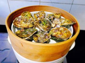 上锅蒸，冷水上锅，