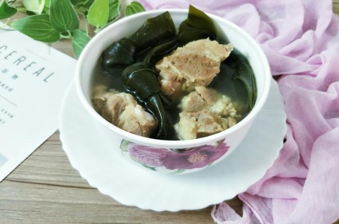海带排骨汤