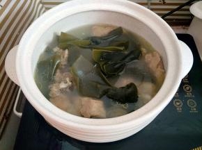 煮烂之后加少许盐调味