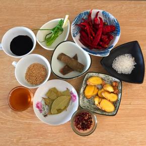 所有的配料提前备齐。