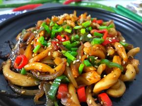 鲜香入味的铁板鱿鱼。