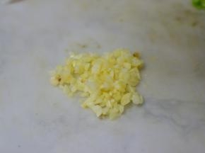 切蒜末