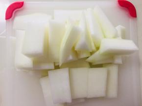 冬瓜去皮去籽切厚片