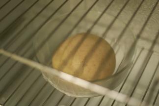 发酵箱设置温度为26度，40分钟（夏天室温）