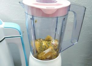 启动机器搅拌一分钟