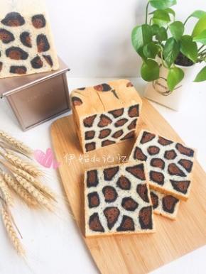 出炉 晾凉 切片 完成！